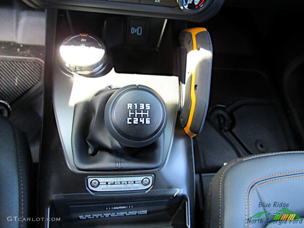 2023 Ford Bronco Badlands 4X4 2-Door Transmission Photos