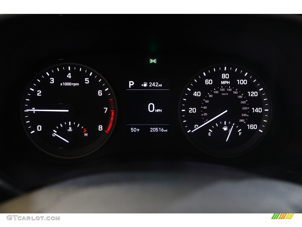 2020 Hyundai Tucson SEL AWD Gauges Photos