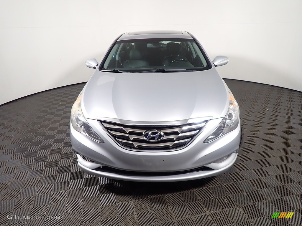 2013 Sonata Limited - Radiant Silver / Black photo #2
