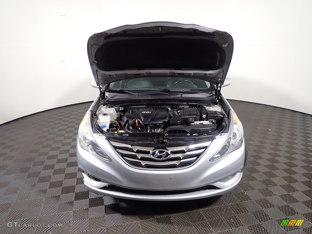 2013 Sonata Limited - Radiant Silver / Black photo #3