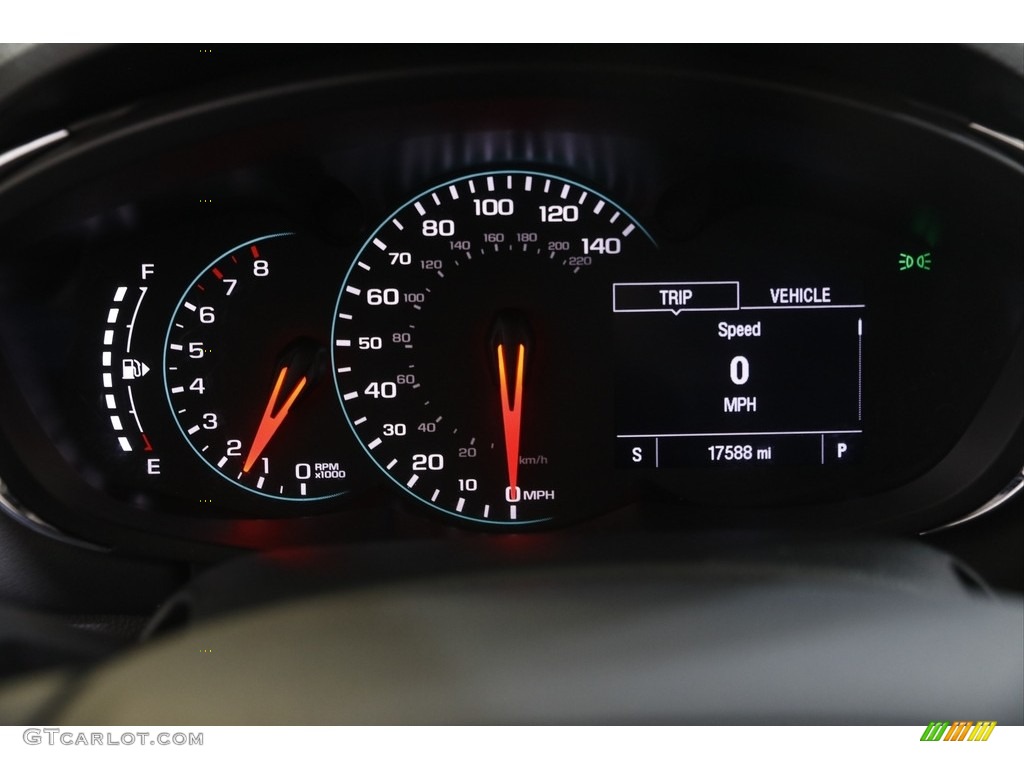 2020 Chevrolet Trax LT Gauges Photos