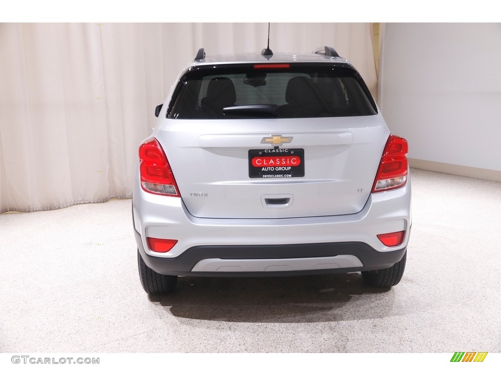 2020 Trax LT - Silver Ice Metallic / Jet Black photo #17