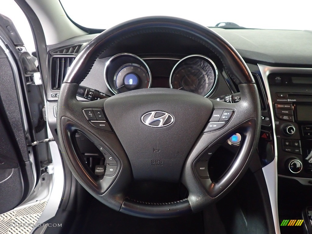 2013 Sonata Limited - Radiant Silver / Black photo #15