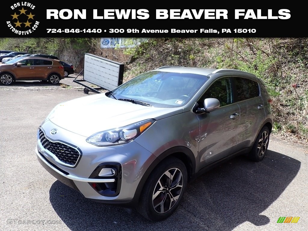 Steel Gray Kia Sportage