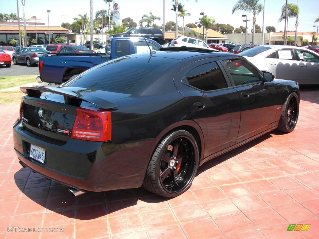 2008 Charger SRT-8 - Brilliant Black Crystal Pearl / Dark Slate Gray photo #11