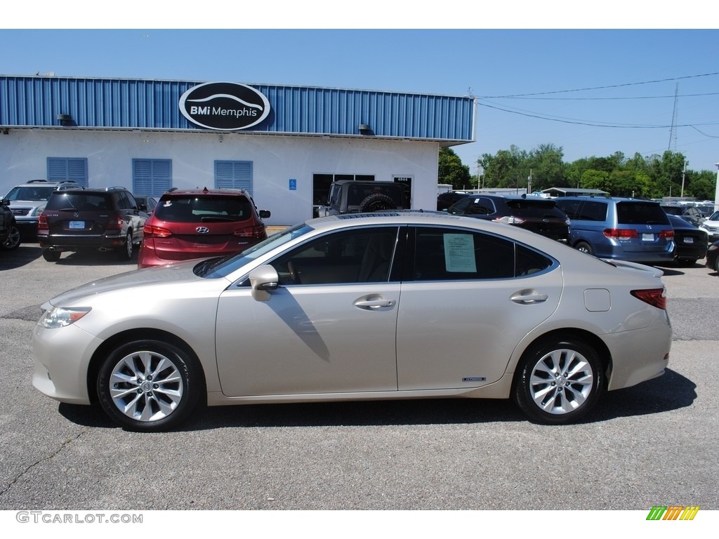 2013 ES 300h Hybrid - Satin Cashmere Metallic / Parchment photo #2