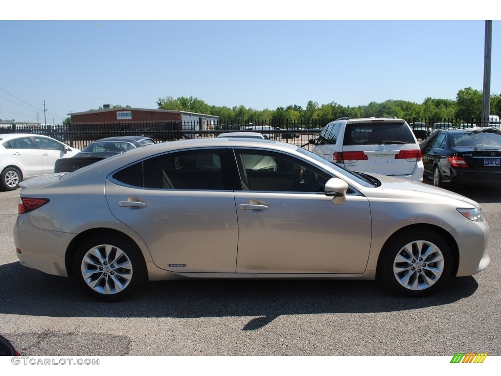 2013 ES 300h Hybrid - Satin Cashmere Metallic / Parchment photo #6