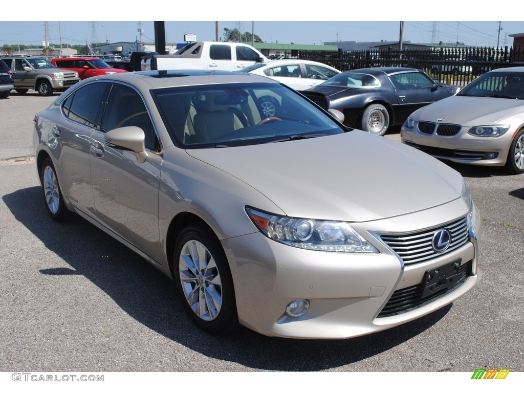 2013 ES 300h Hybrid - Satin Cashmere Metallic / Parchment photo #7