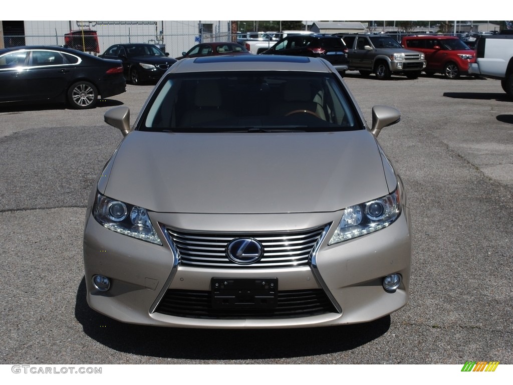 2013 ES 300h Hybrid - Satin Cashmere Metallic / Parchment photo #8