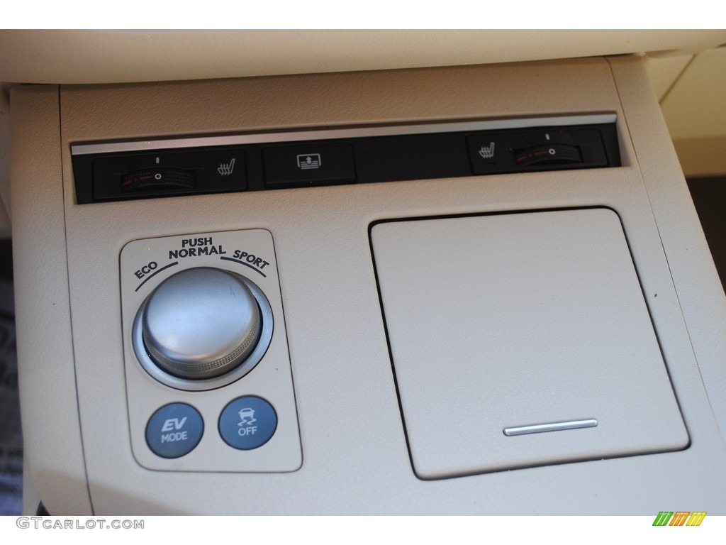 2013 ES 300h Hybrid - Satin Cashmere Metallic / Parchment photo #18