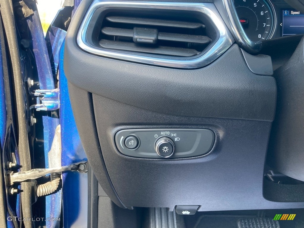 2019 Equinox LT - Pacific Blue Metallic / Jet Black photo #24