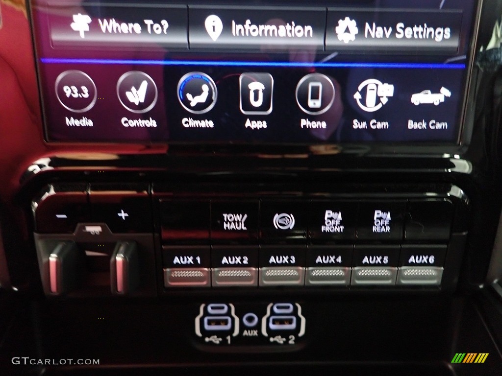 2021 3500 Laramie Crew Cab 4x4 - Black / Black photo #22