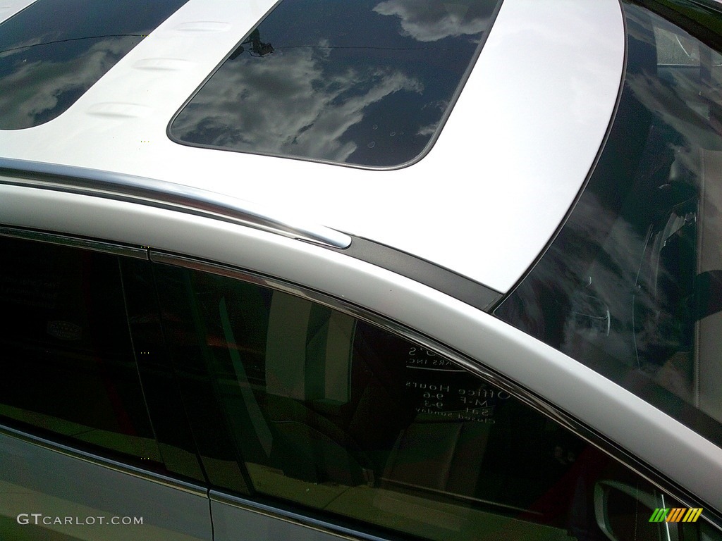 2020 Enclave Avenir AWD - White Frost Tricoat / Chestnut photo #8