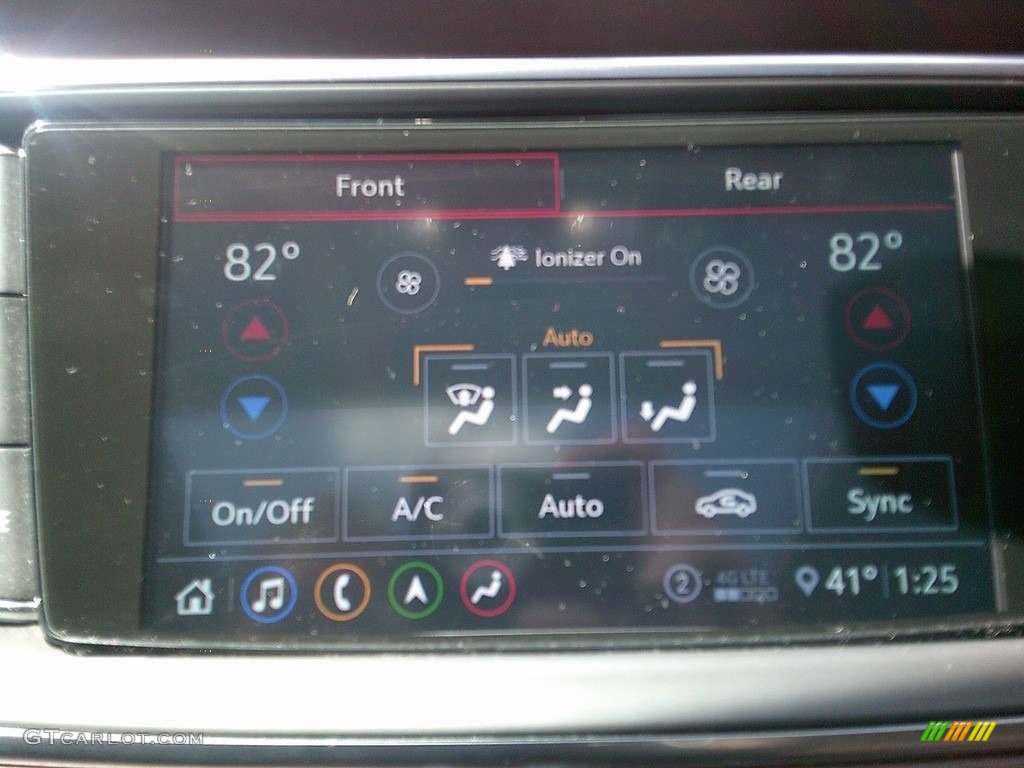 2020 Enclave Avenir AWD - White Frost Tricoat / Chestnut photo #29