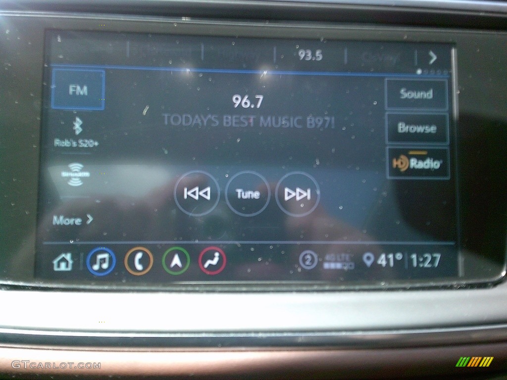 2020 Enclave Avenir AWD - White Frost Tricoat / Chestnut photo #38