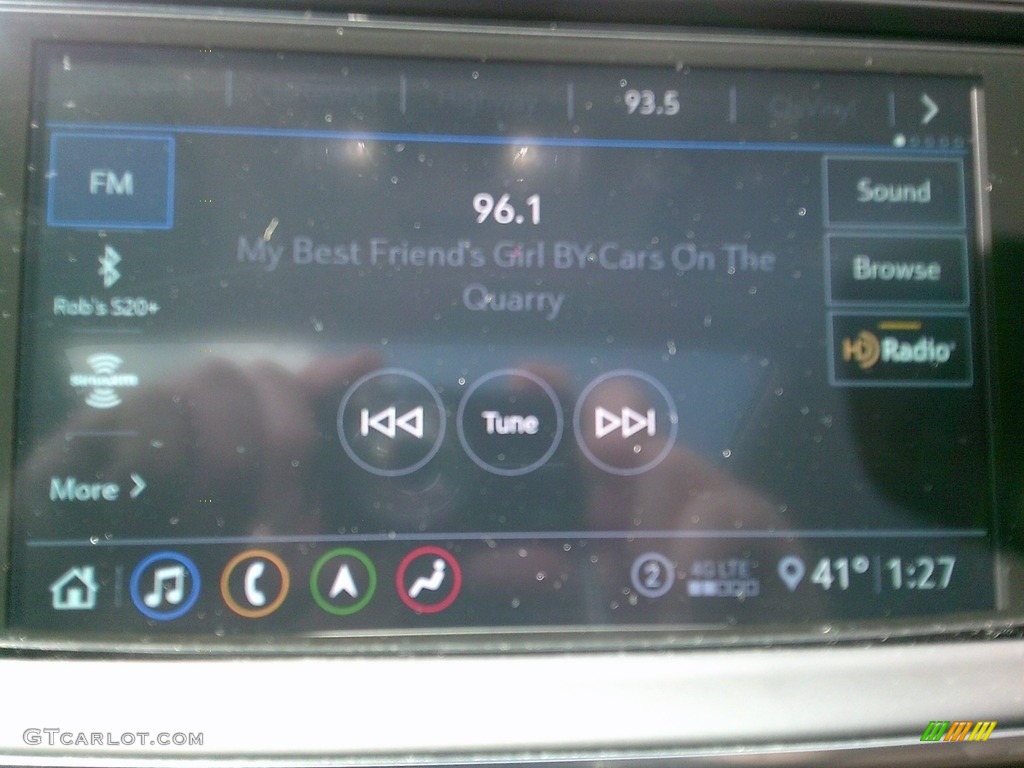 2020 Enclave Avenir AWD - White Frost Tricoat / Chestnut photo #39