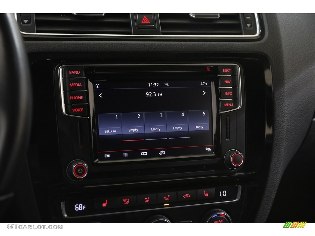 2017 Volkswagen Jetta GLI 2.0T Audio System Photos
