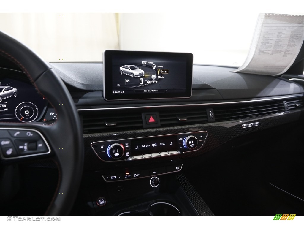 2019 Audi S4 Premium Plus quattro Dashboard Photos