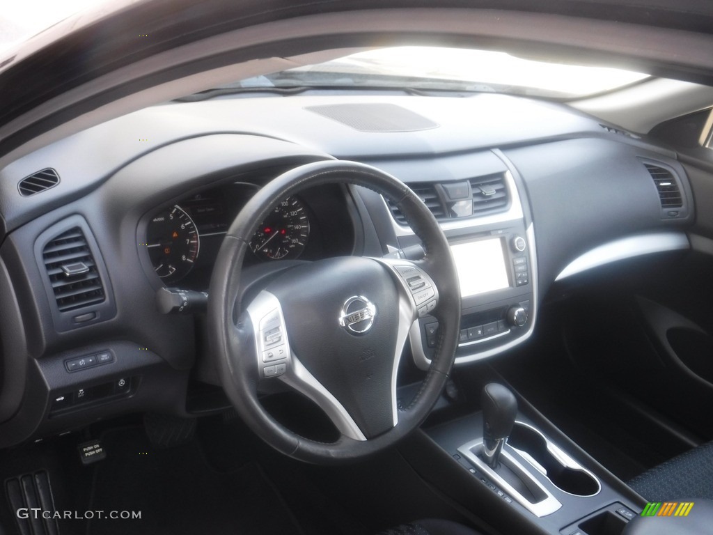 2016 Altima 2.5 SV - Storm Blue / Charcoal photo #13