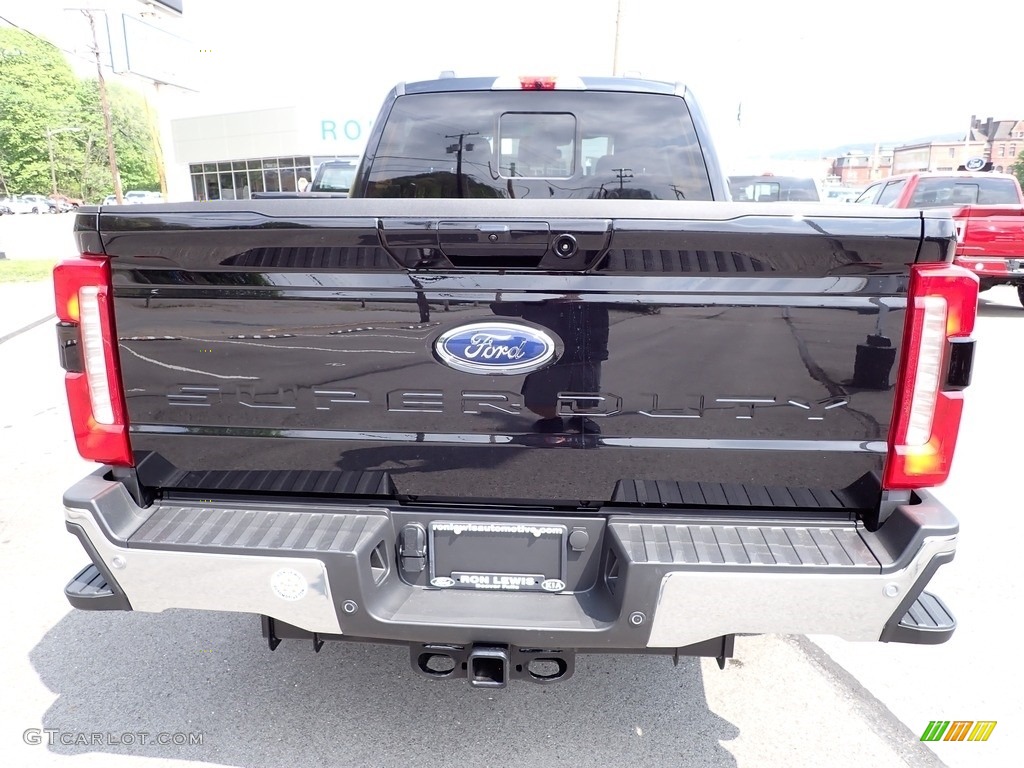 2023 Ford F250 Super Duty XLT Crew Cab 4x4 Marks and Logos Photo #146015988