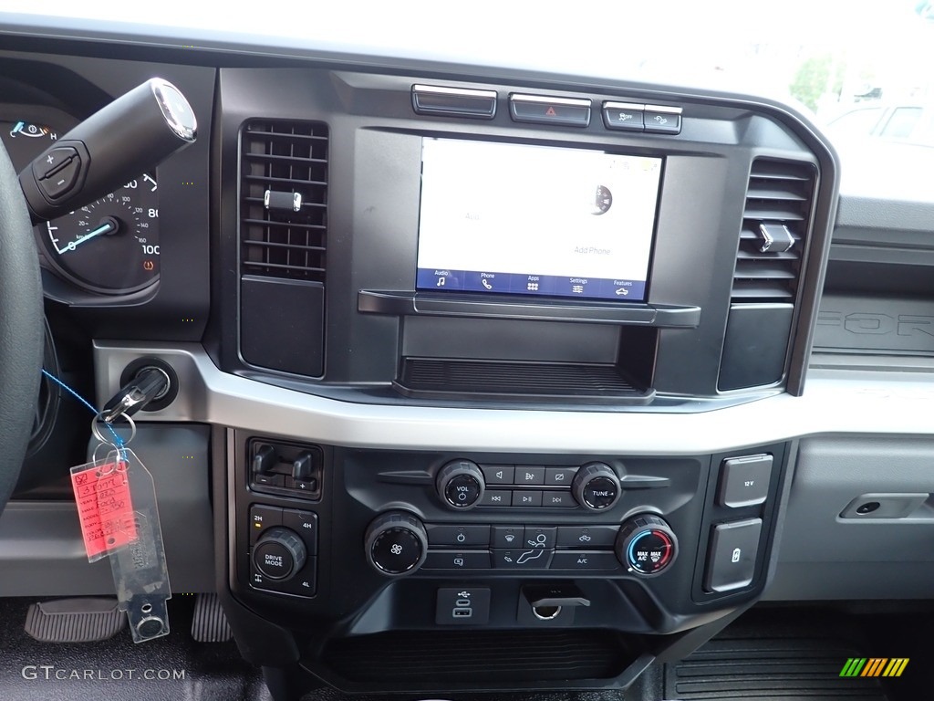 2023 Ford F350 Super Duty XL Regular Cab 4x4 Controls Photo #146016726