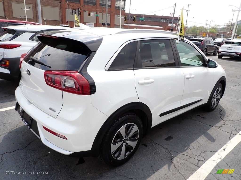 Snow White Pearl 2017 Kia Niro EX Hybrid Exterior Photo #146016771