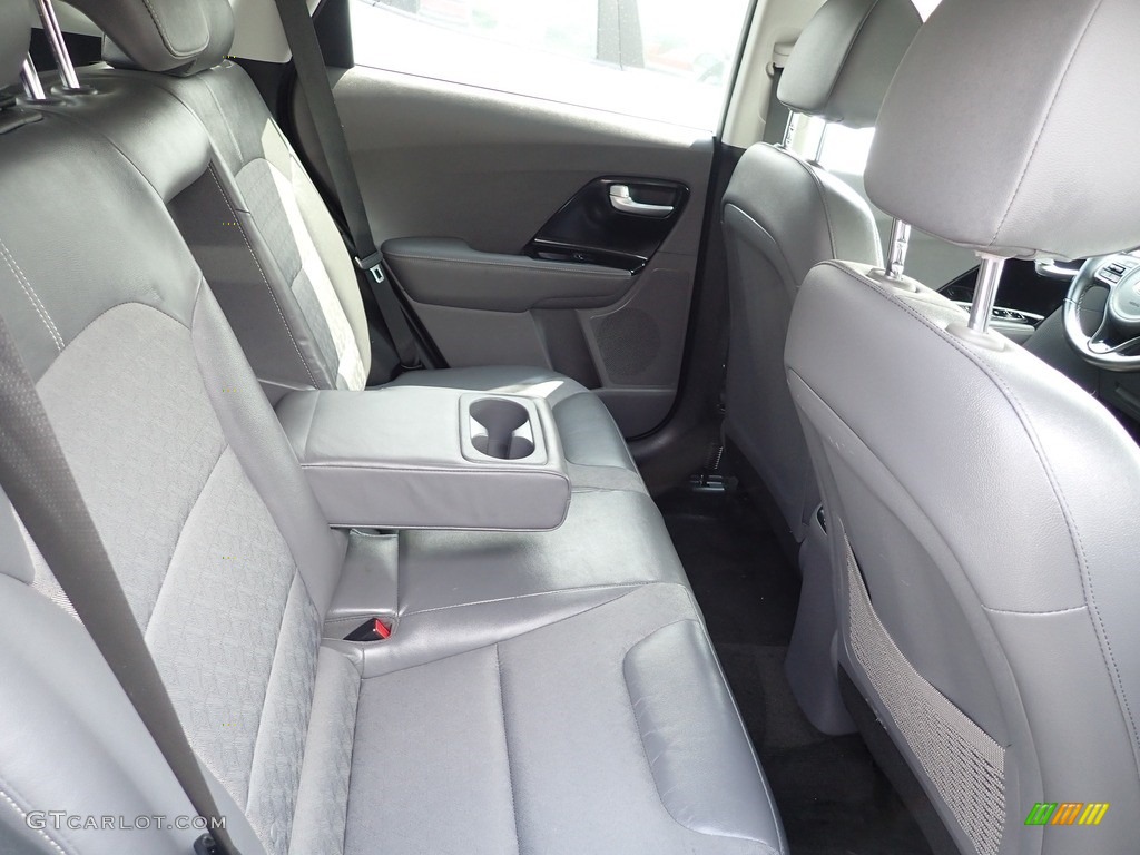 2017 Kia Niro EX Hybrid Rear Seat Photo #146016870