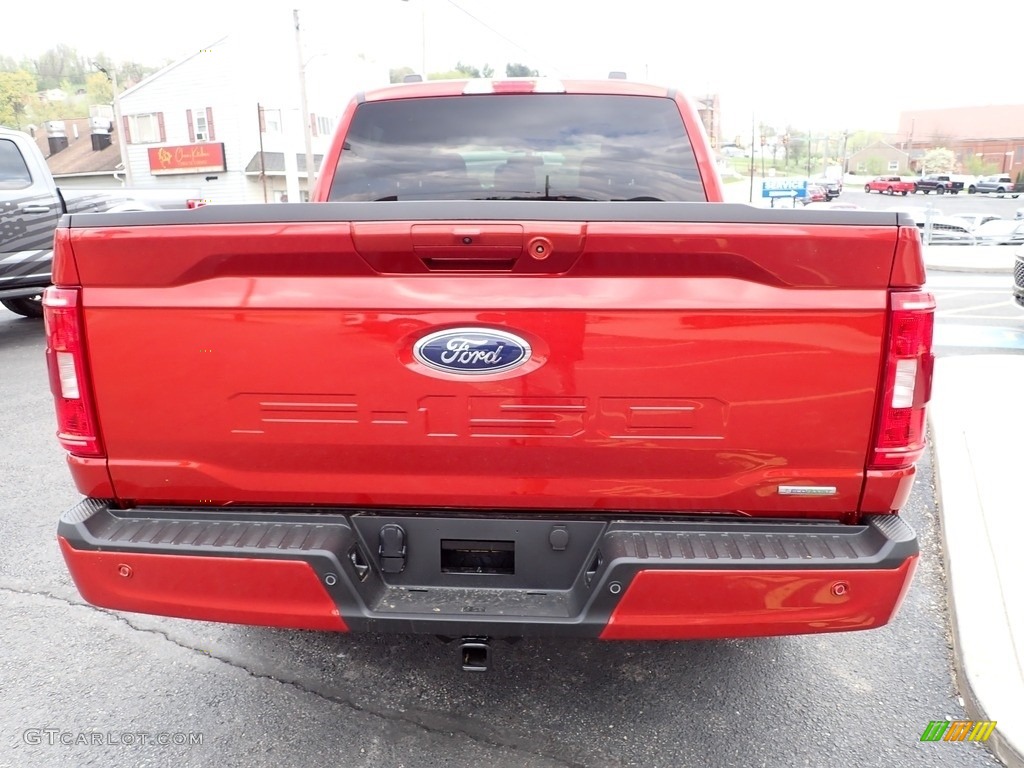 2023 F150 XLT SuperCrew 4x4 - Hot Pepper Red Metallic / Black photo #4