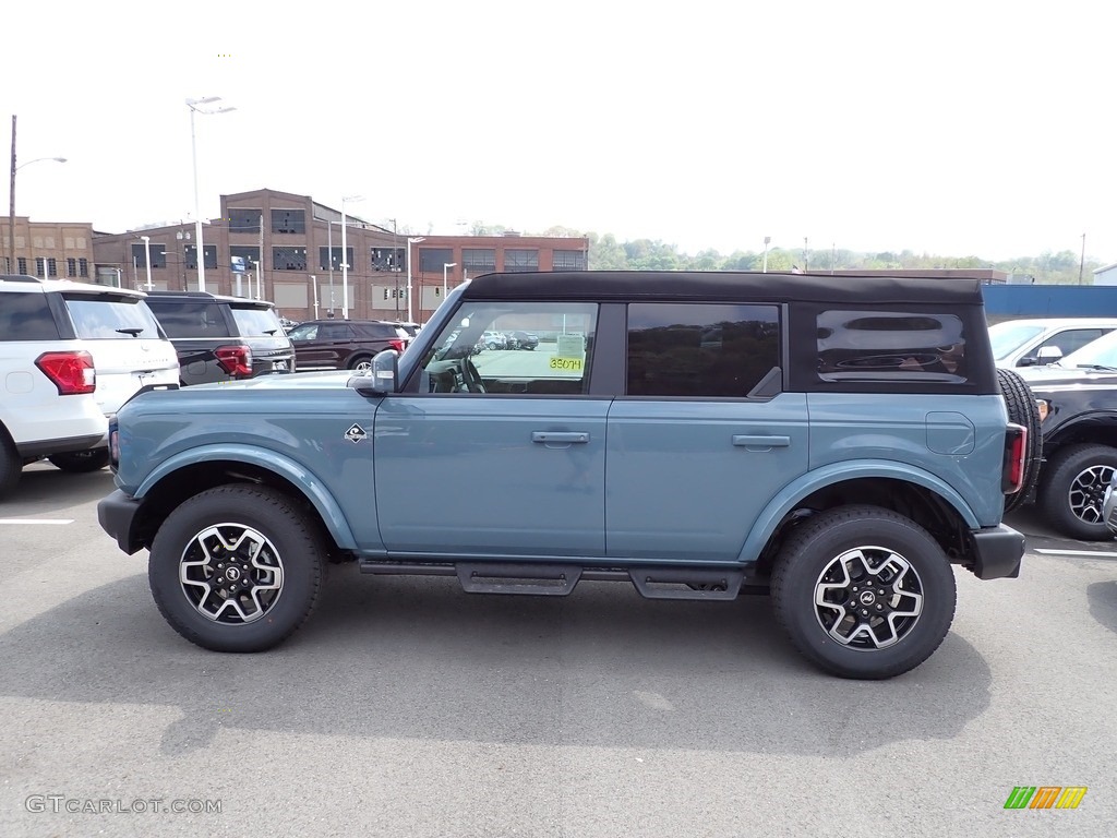Area 51 2023 Ford Bronco Outer Banks 4X4 4-Door Exterior Photo #146017323