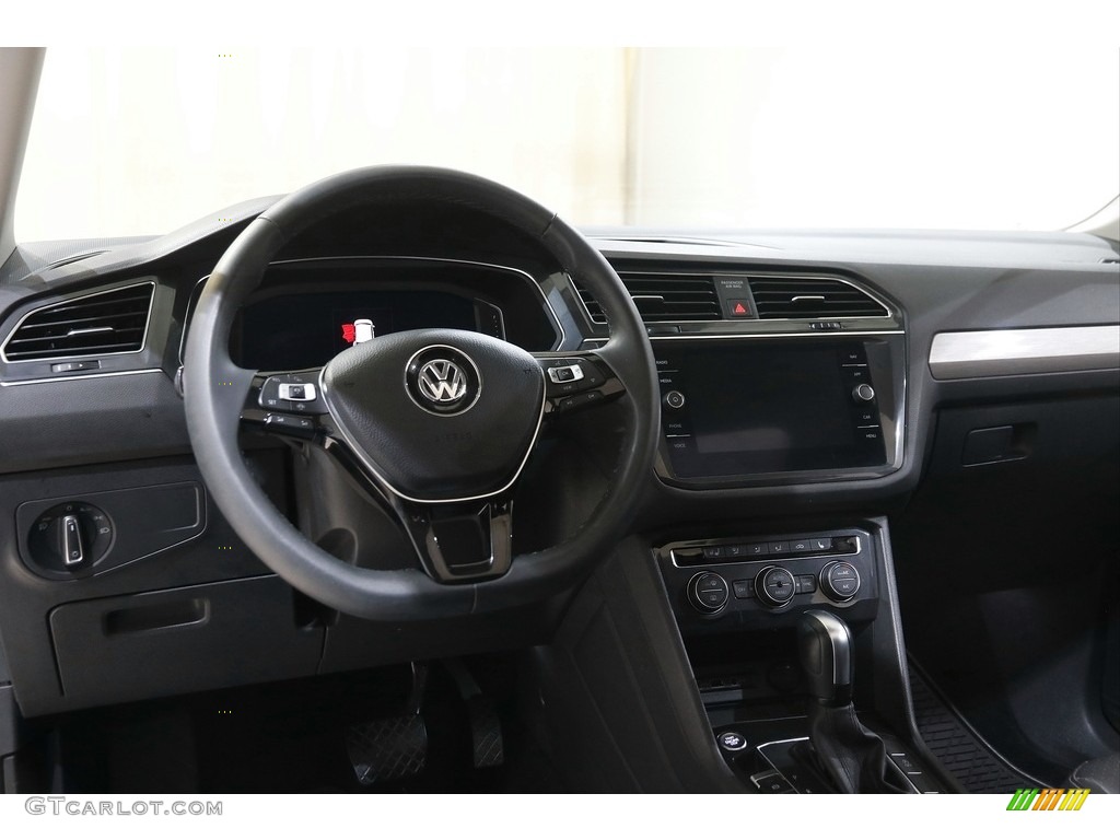 2020 Tiguan SE 4MOTION - Blue Silk Metallic / Titan Black photo #6