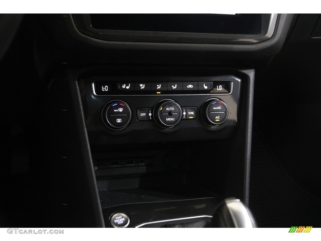 2020 Tiguan SE 4MOTION - Blue Silk Metallic / Titan Black photo #13