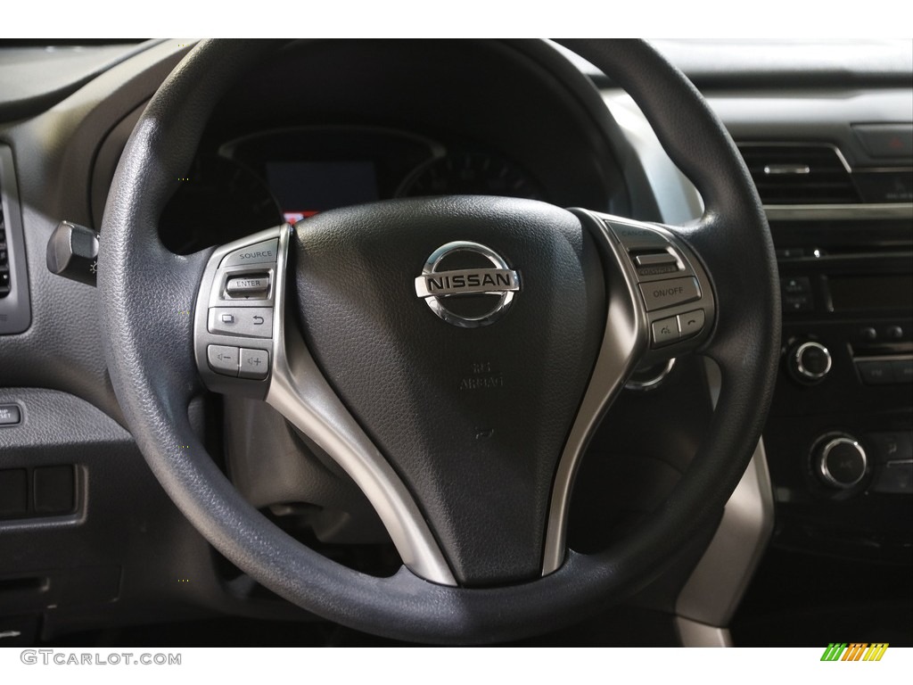 2015 Altima 2.5 S - Super Black / Charcoal photo #7