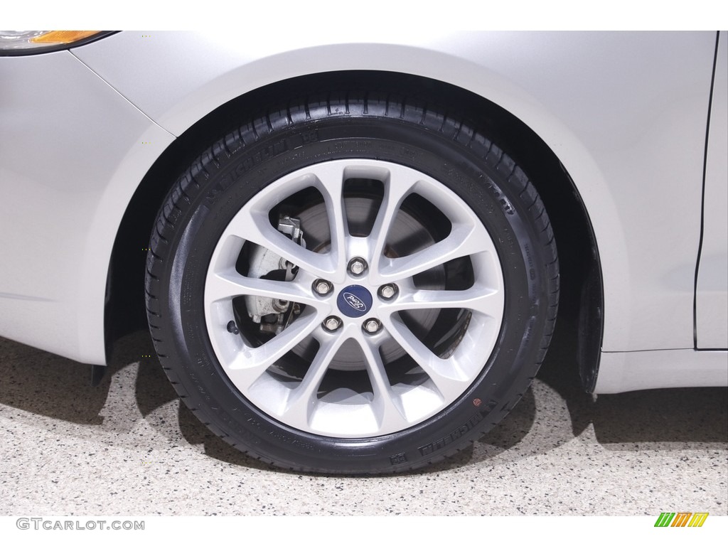 2020 Fusion Hybrid SE - Iconic Silver / Ebony photo #23