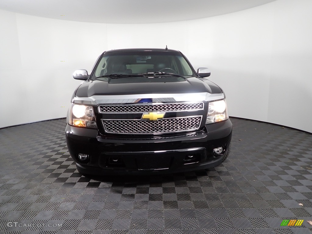 2014 Suburban LTZ 4x4 - Black / Ebony photo #8