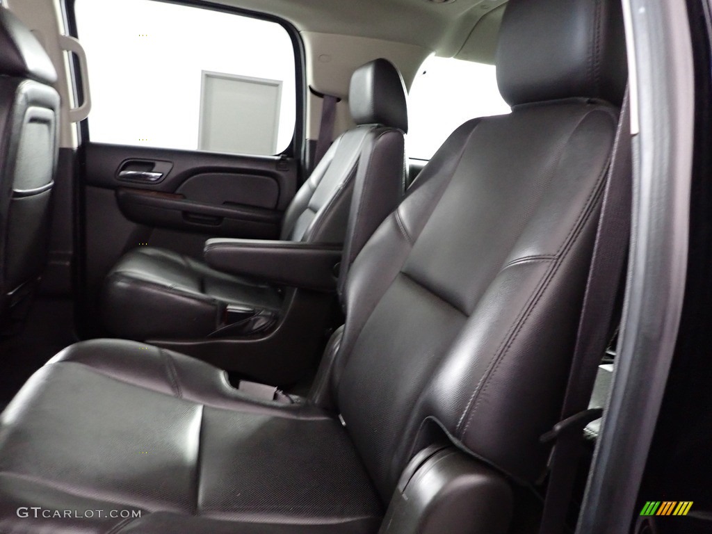 2014 Suburban LTZ 4x4 - Black / Ebony photo #28