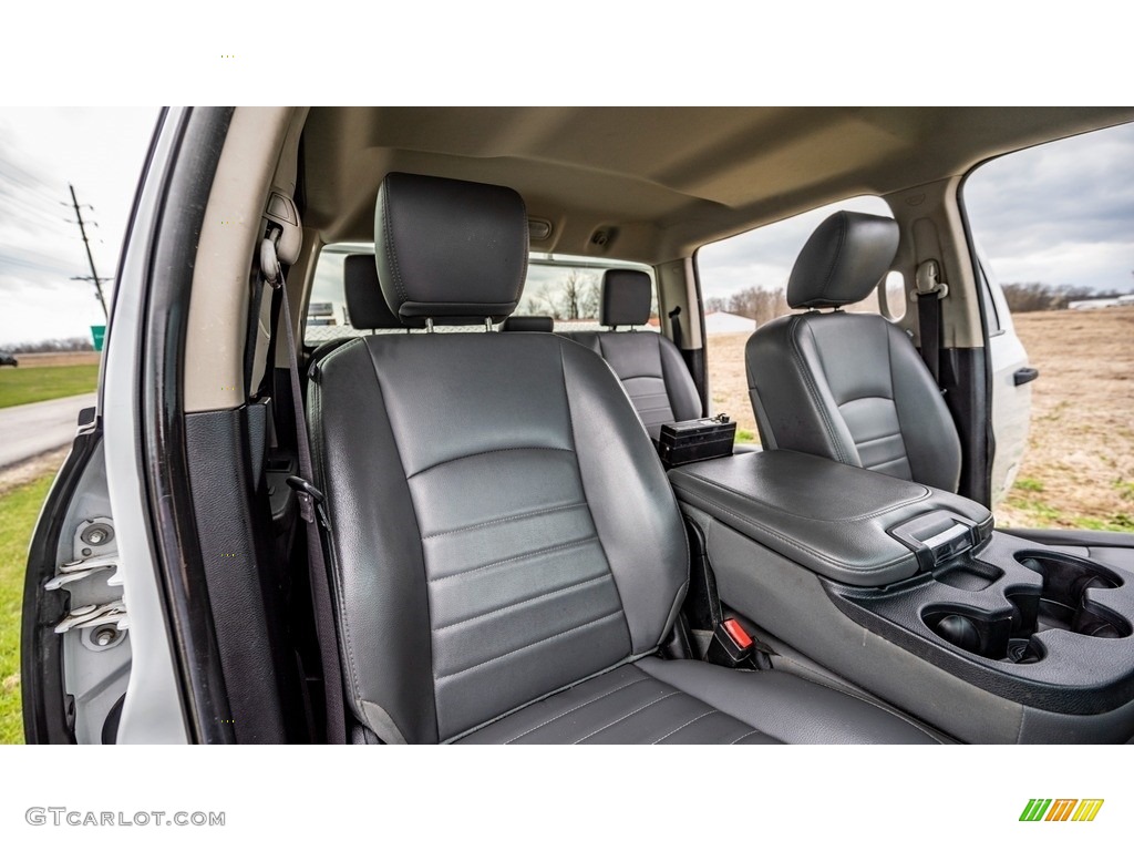 2015 Ram 2500 Tradesman Crew Cab 4x4 Front Seat Photo #146020520