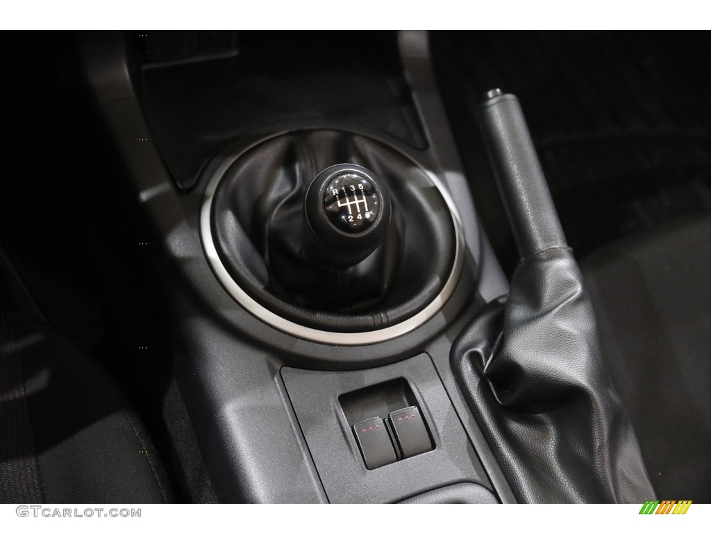 2013 Mazda MX-5 Miata Club Roadster 6 Speed Manual Transmission Photo #146022038