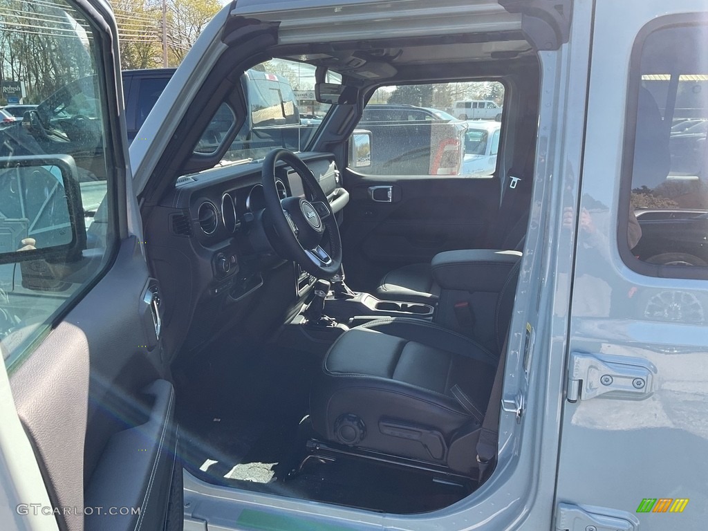 2023 Wrangler Unlimited Sahara 4XE Hybrid - Earl / Black photo #2