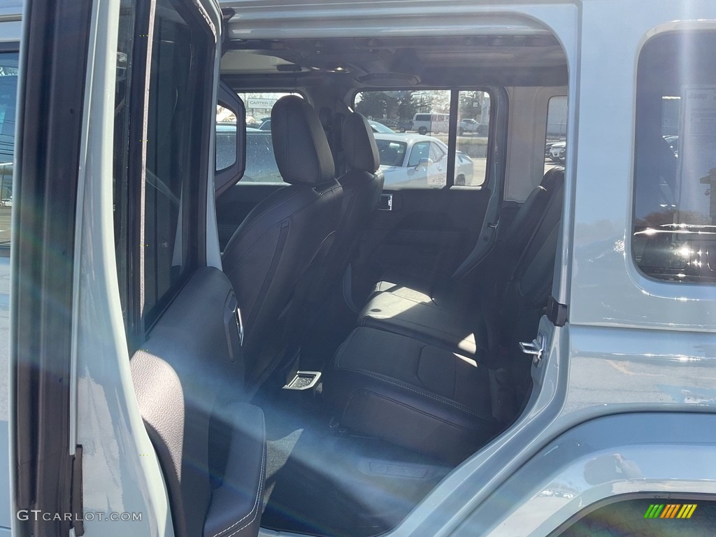 2023 Wrangler Unlimited Sahara 4XE Hybrid - Earl / Black photo #3