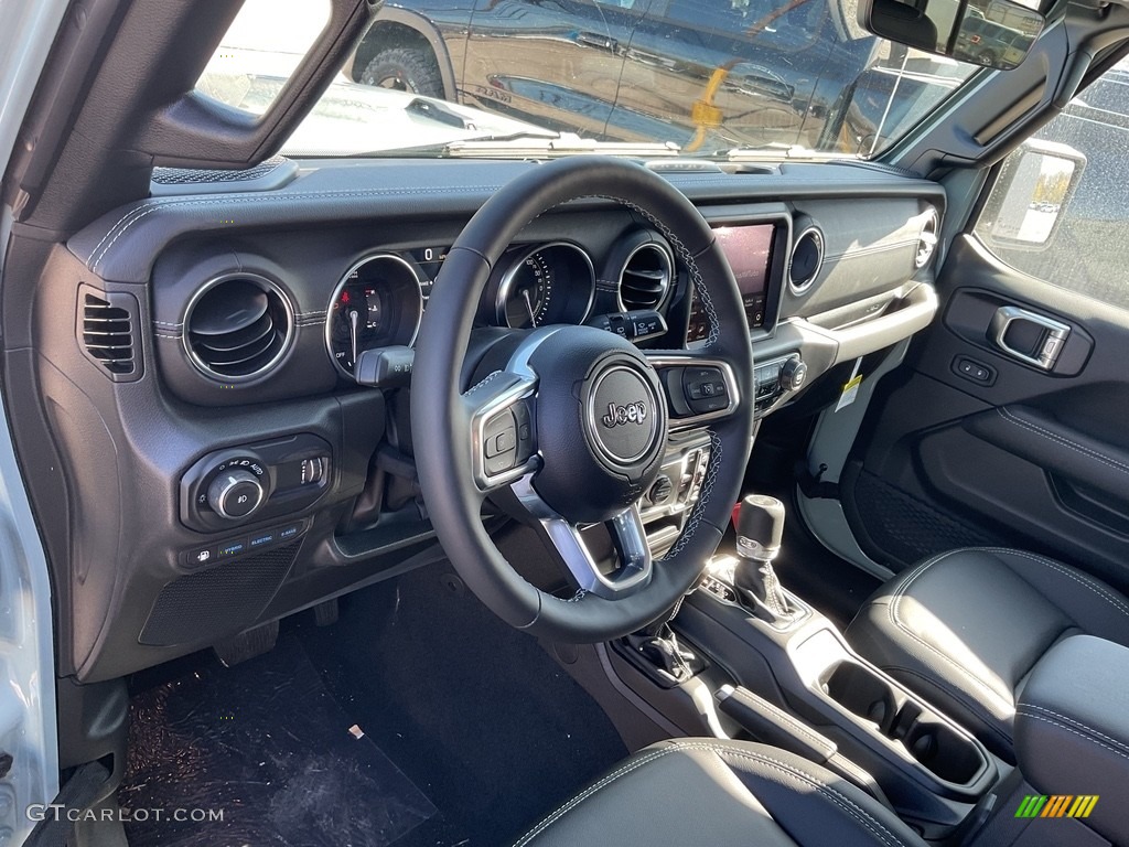 2023 Wrangler Unlimited Sahara 4XE Hybrid - Earl / Black photo #4