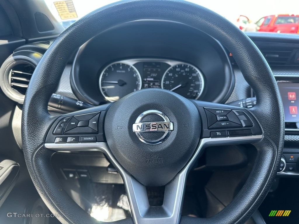 2020 Nissan Kicks S Steering Wheel Photos