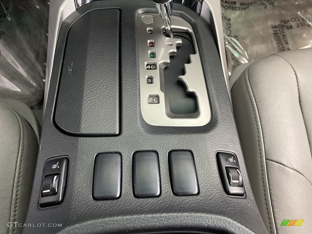 2006 4Runner Limited - Titanium Metallic / Stone Gray photo #29