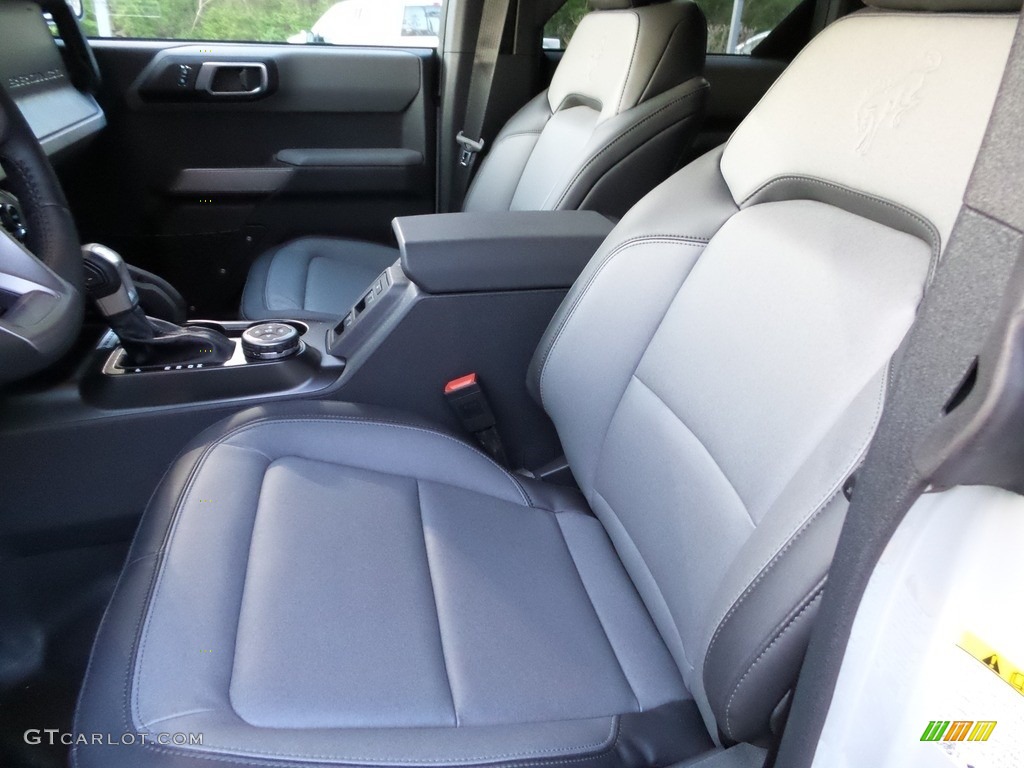 2022 Ford Bronco Everglades 4x4 4-Door Front Seat Photos