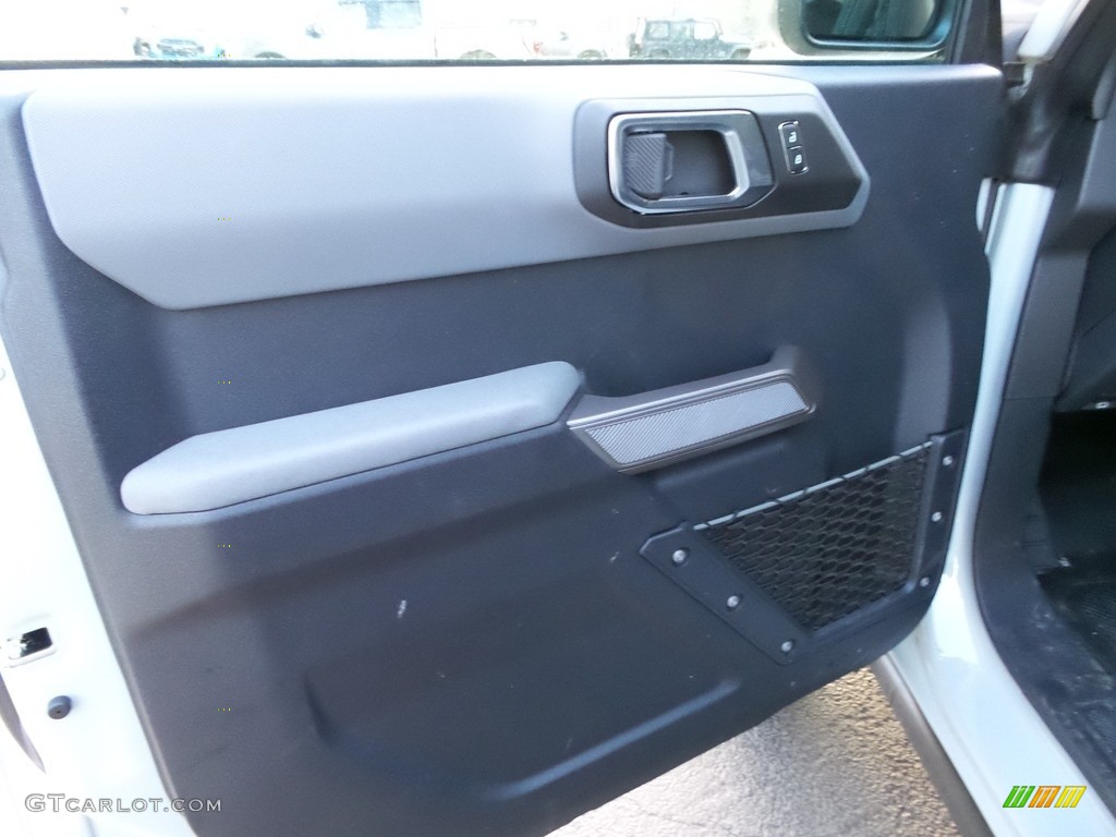 2022 Ford Bronco Everglades 4x4 4-Door Dark Space Gray Door Panel Photo #146024744