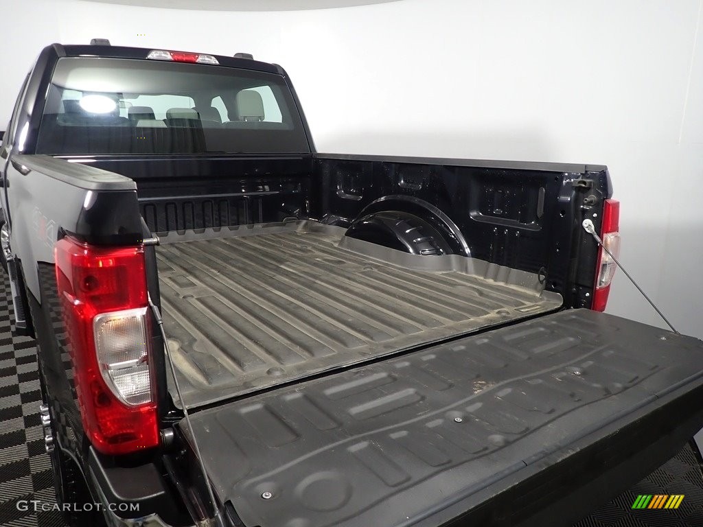 2021 F250 Super Duty STX SuperCab 4x4 - Agate Black / Medium Earth Gray photo #14