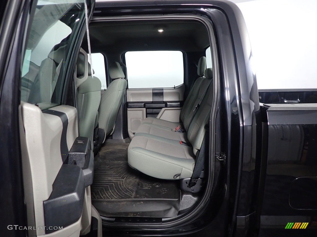 2021 F250 Super Duty STX SuperCab 4x4 - Agate Black / Medium Earth Gray photo #32