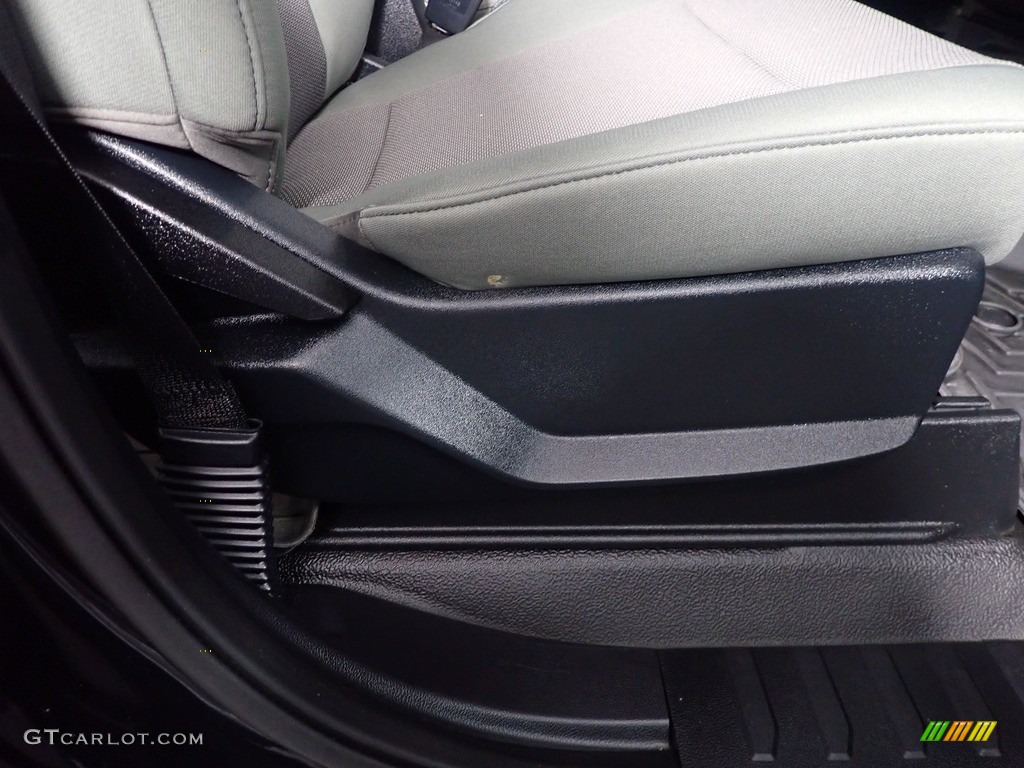2021 F250 Super Duty STX SuperCab 4x4 - Agate Black / Medium Earth Gray photo #37