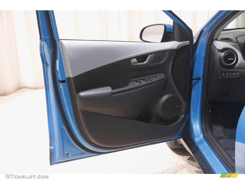 2020 Hyundai Kona Ultimate AWD Gray/Black Door Panel Photo #146026688