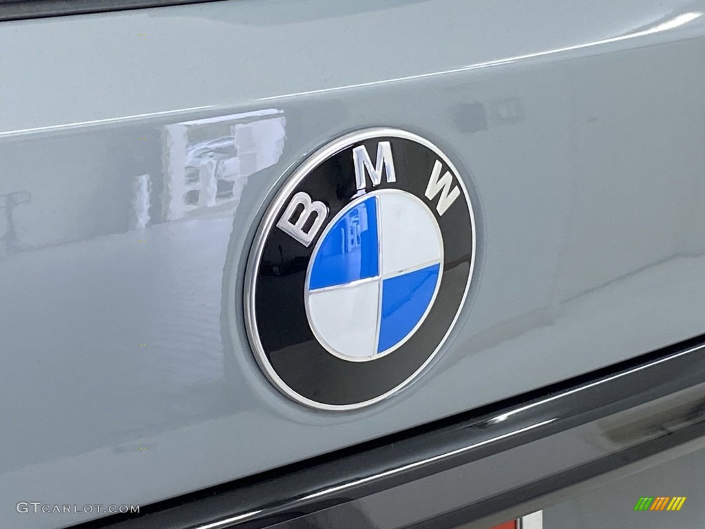 2024 BMW X7 xDrive40i Marks and Logos Photo #146027192