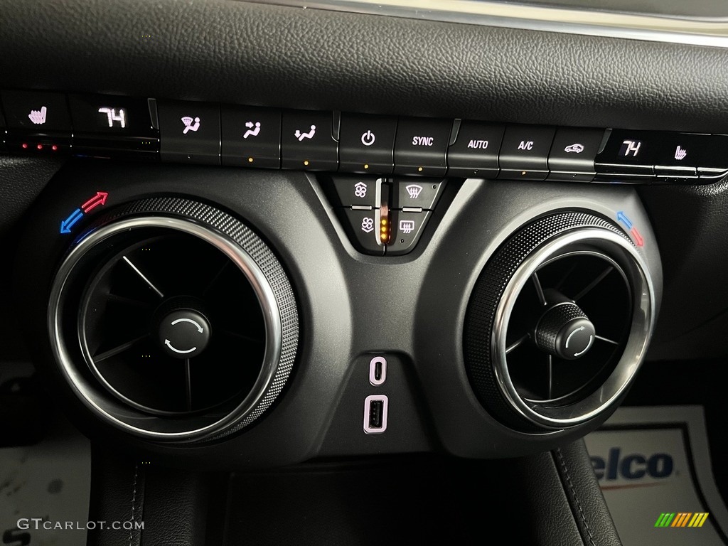 2020 Blazer LT - Black / Jet Black photo #23